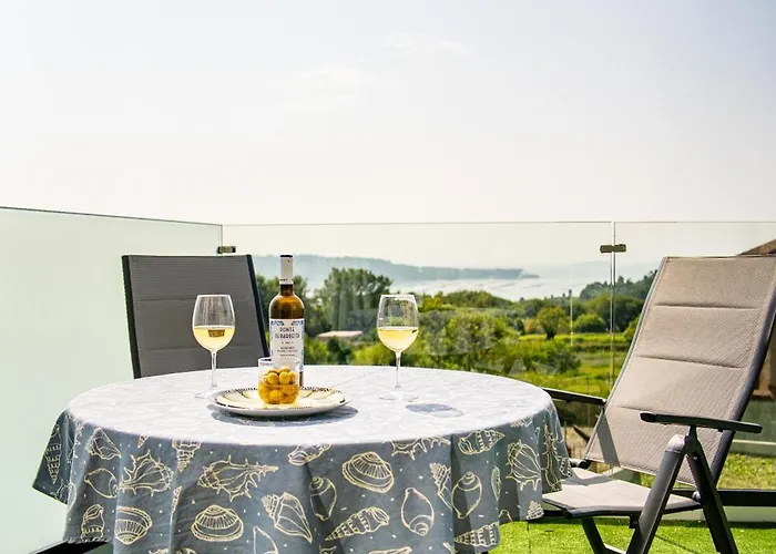 O Da Sina-los Refugios Del Capitan Cote Aldán