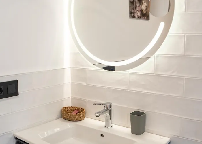 O Da Sina-los Refugios Del Capitan Cote * Aldán